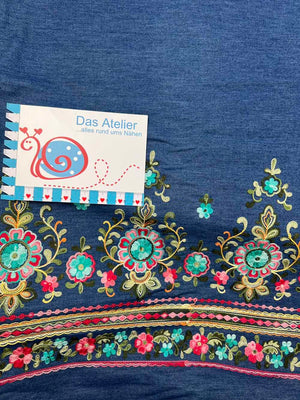 Jeans m. Bordüre bestickt, blau/bunt